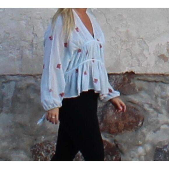 Zara Tops - Zara Small Cotton Gauzy V-Neck Boho Peasant Festival Tiered Blue Floral Crop Top